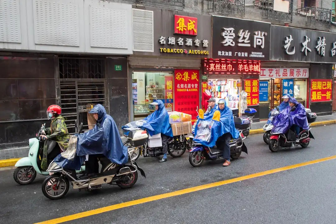 重庆手机配件市场行情分析：数据线与充电器选购要点封面图